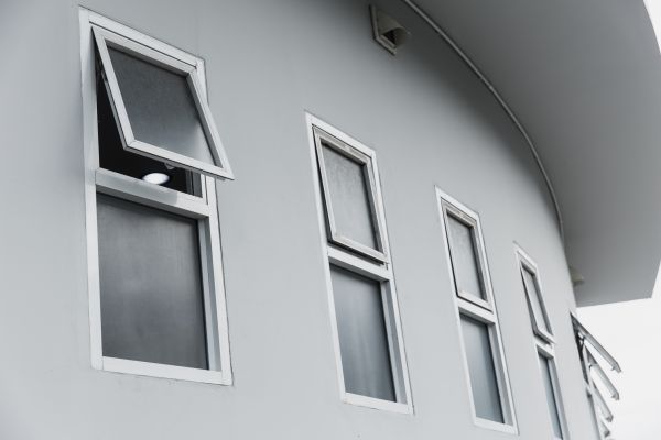 Cost of Awning Windows Installation in Seattle